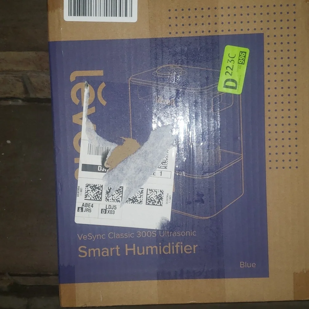 Levoit Smart Humidifier - Picture 1 of 3